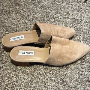 Steve Madden Beige Suede Mules